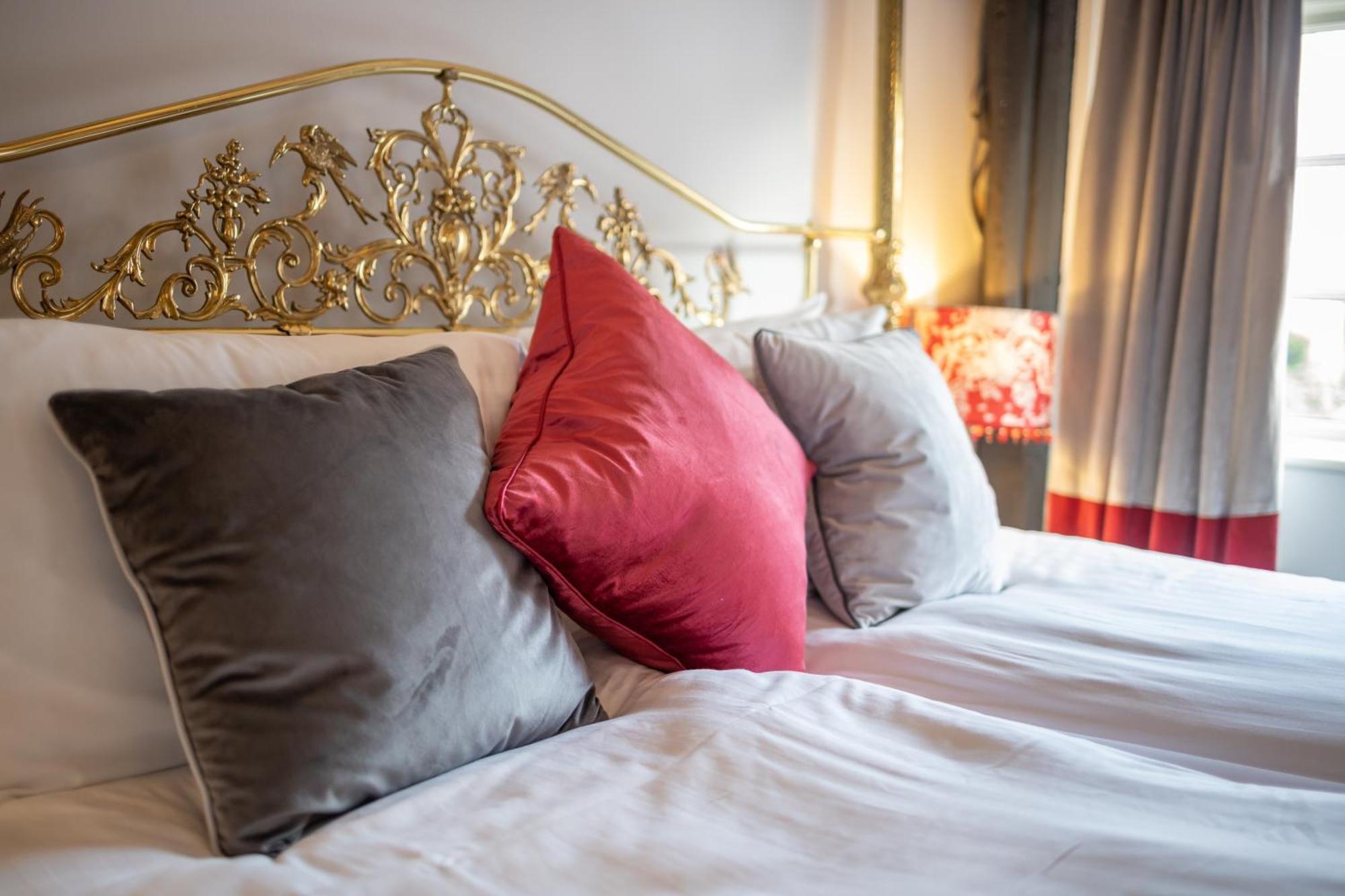 The Old Vicarage Hotel & Restaurant 브리지워터 외부 사진