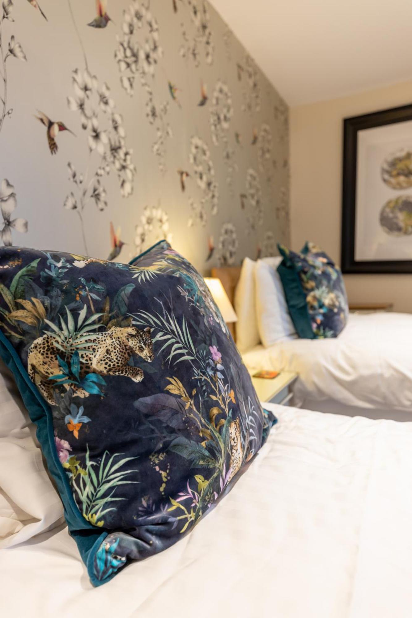 The Old Vicarage Hotel & Restaurant 브리지워터 외부 사진